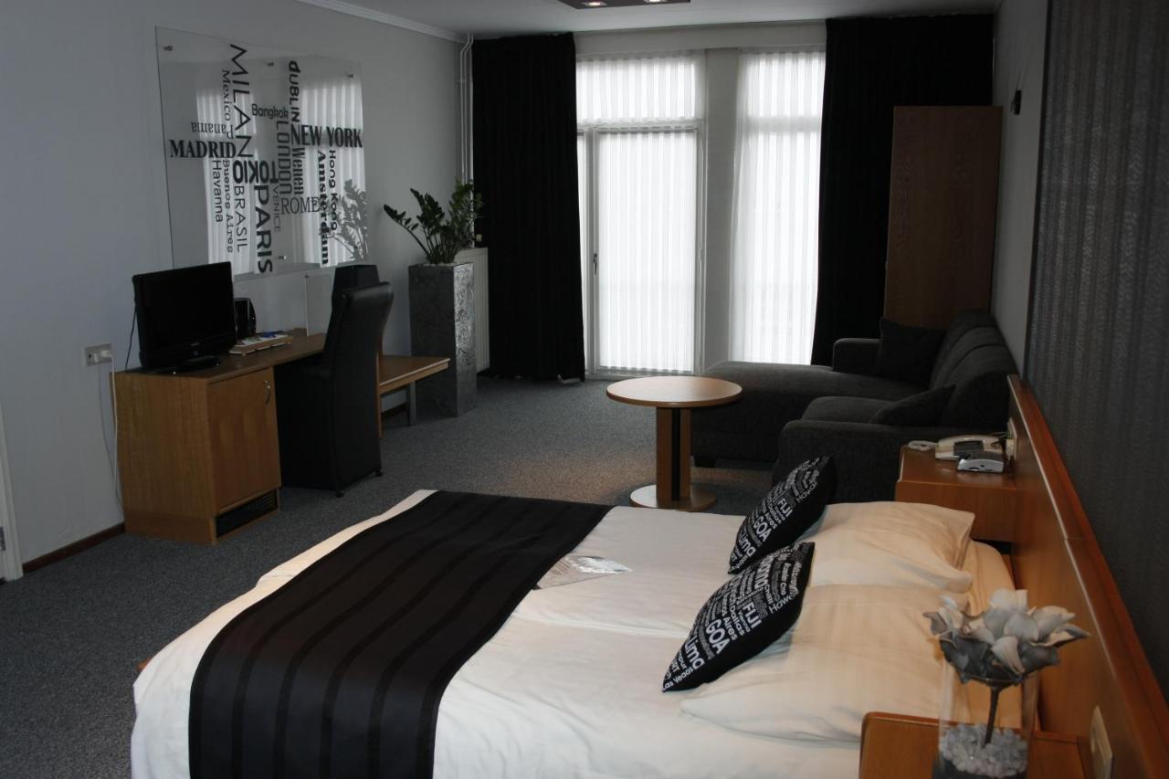 Hotel&Appartementen Royal Sas van Gent Ruang foto